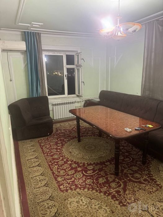Дружба 2/2/9 Без Рмеонт Общ: 60кв.м Ор: Милий Бог Метро