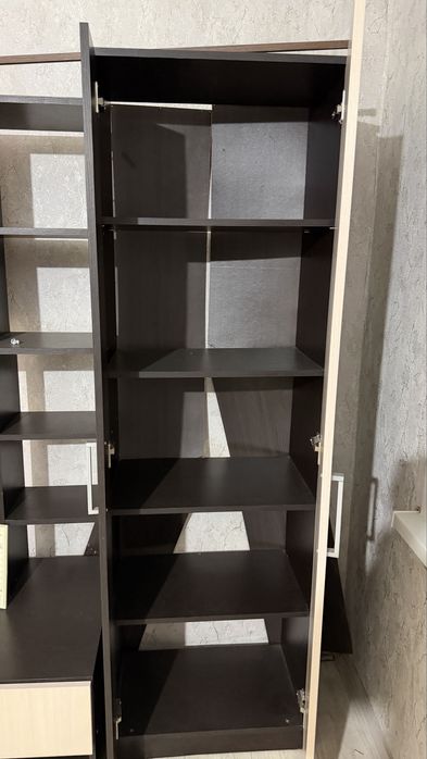 Продам стенку б/у срочно