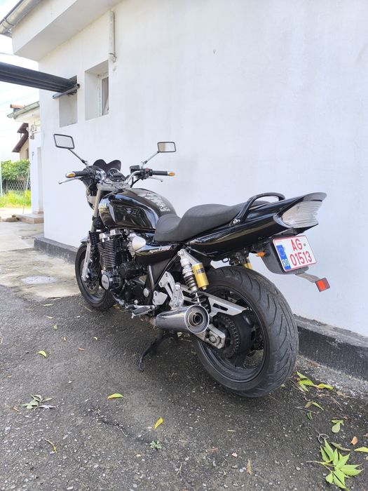 Vând Yamaha XJR 1300    /( Hornet, Kawasaki Z, Naked, Honda Cb)