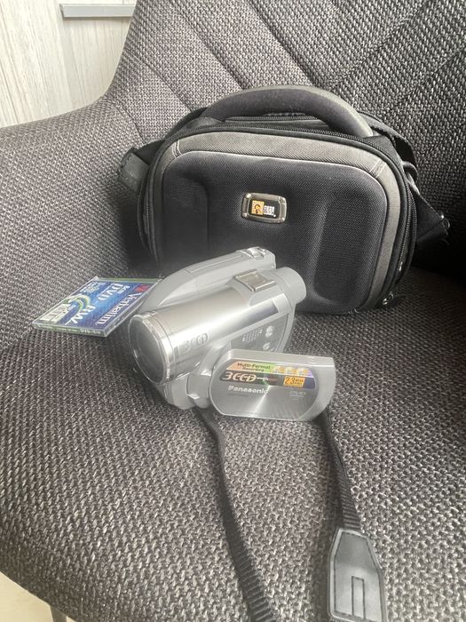 Видео камера Panasonic VDR-D250