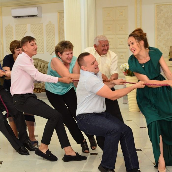 Ведущая - тамада на торжество