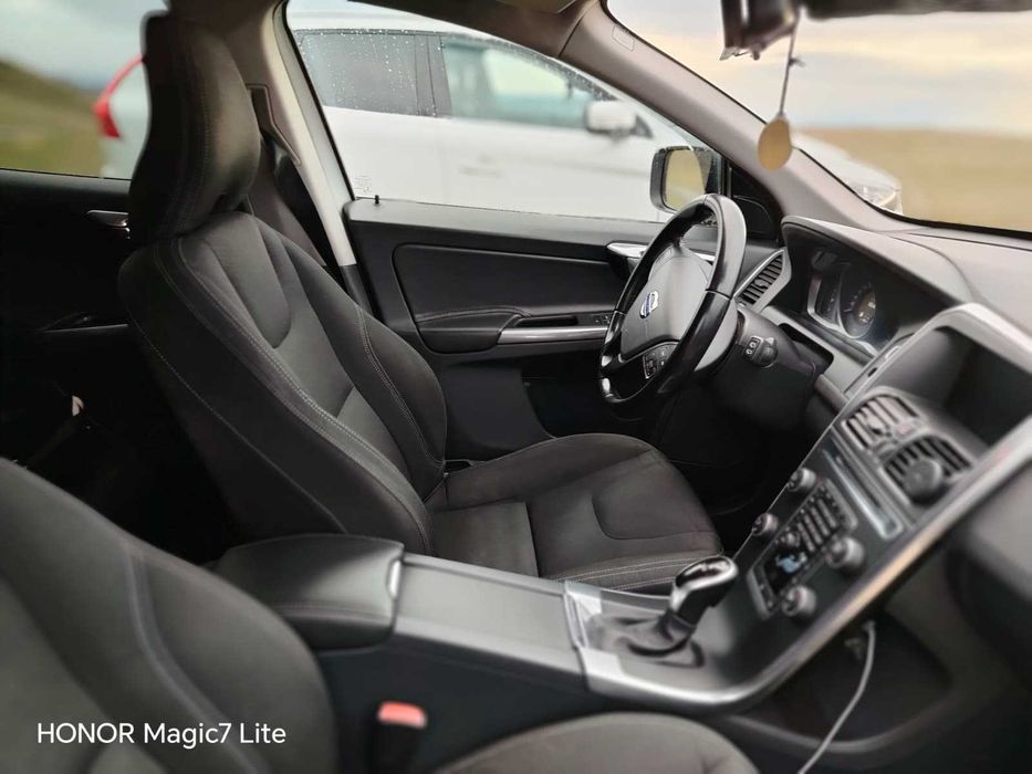 Volvo XC60 2L automat 2016 2 x seturi jante aluminiu