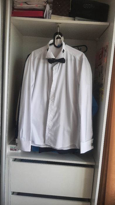 Костюм (смокинг)