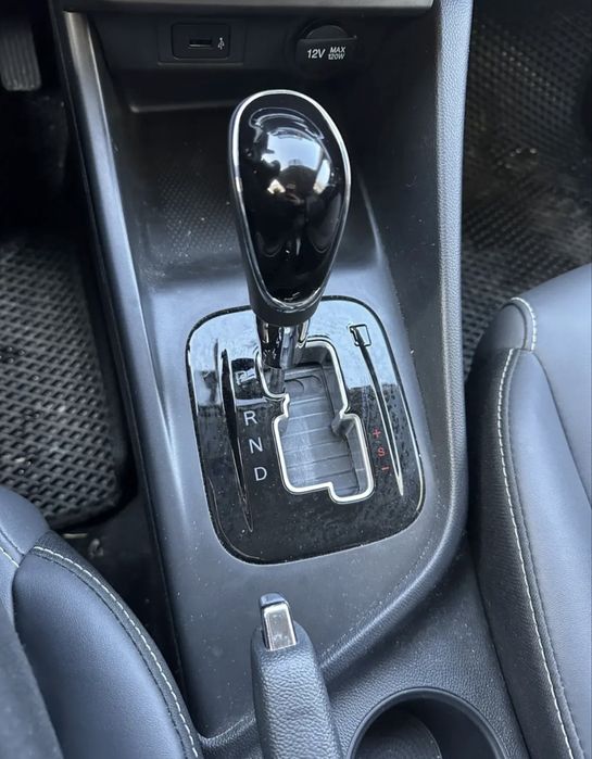 Срочно, срочно , срочно!Продам новый автомобиль