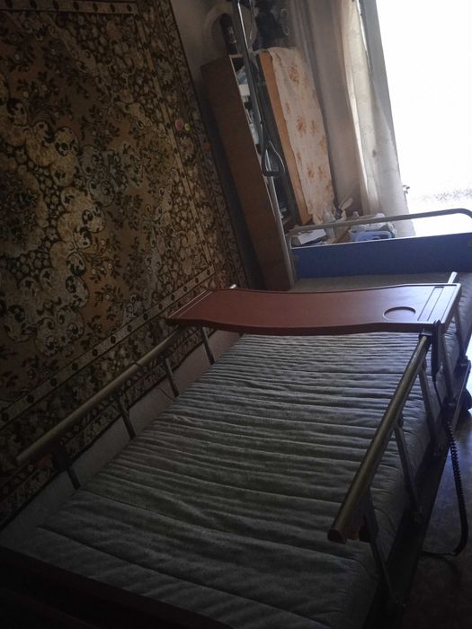 медицинские кровати