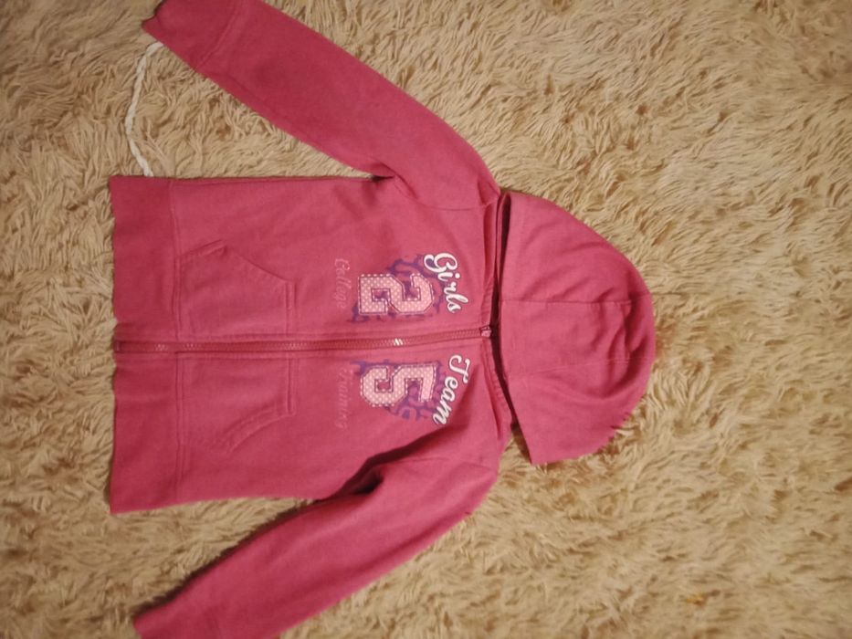 Продам детские вещи