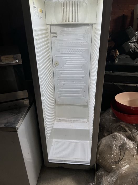 Професионална хладилна витрина liebherr