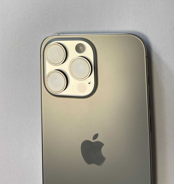 Iphone 15 Pro Max 256GB battery health 89% Перфектен!!!