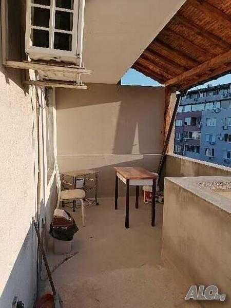 Дава се под наем Едностаен апартамент в Бургас, Меден рудник - зона А - 40 кв.м за 348.84 € - Снимка #4