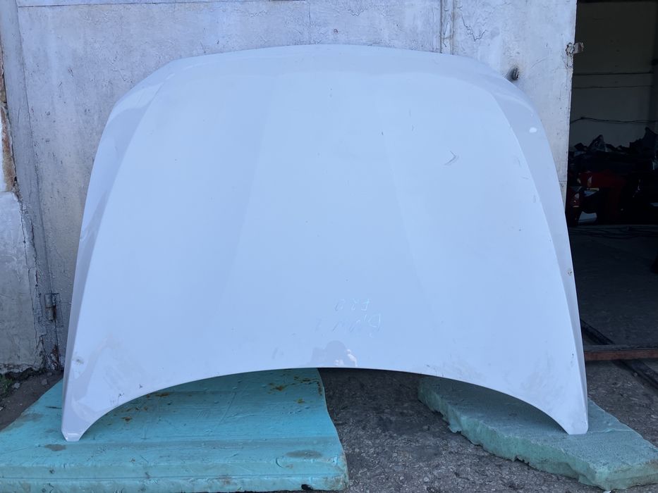 Преден капак за BMW 1 F20 БМВ 1 Ф20  2011-2019г