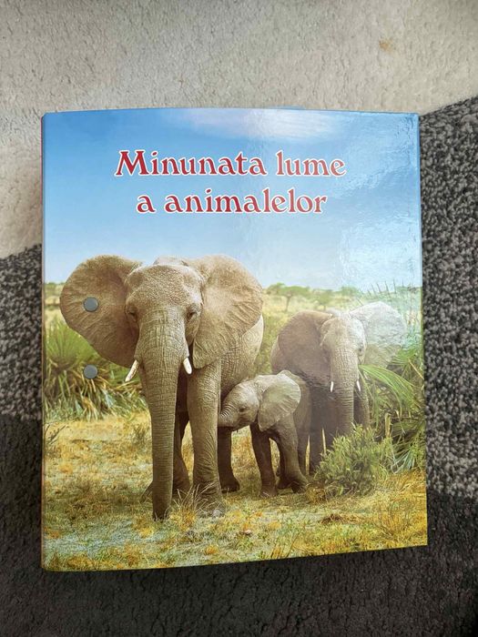 Album Minunata Lume a Animalelor