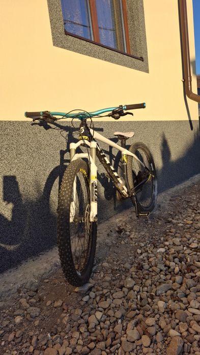 Bicicletă scott scale 720