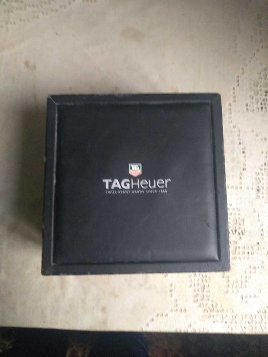 Продам коробку от часов TAG HEUER