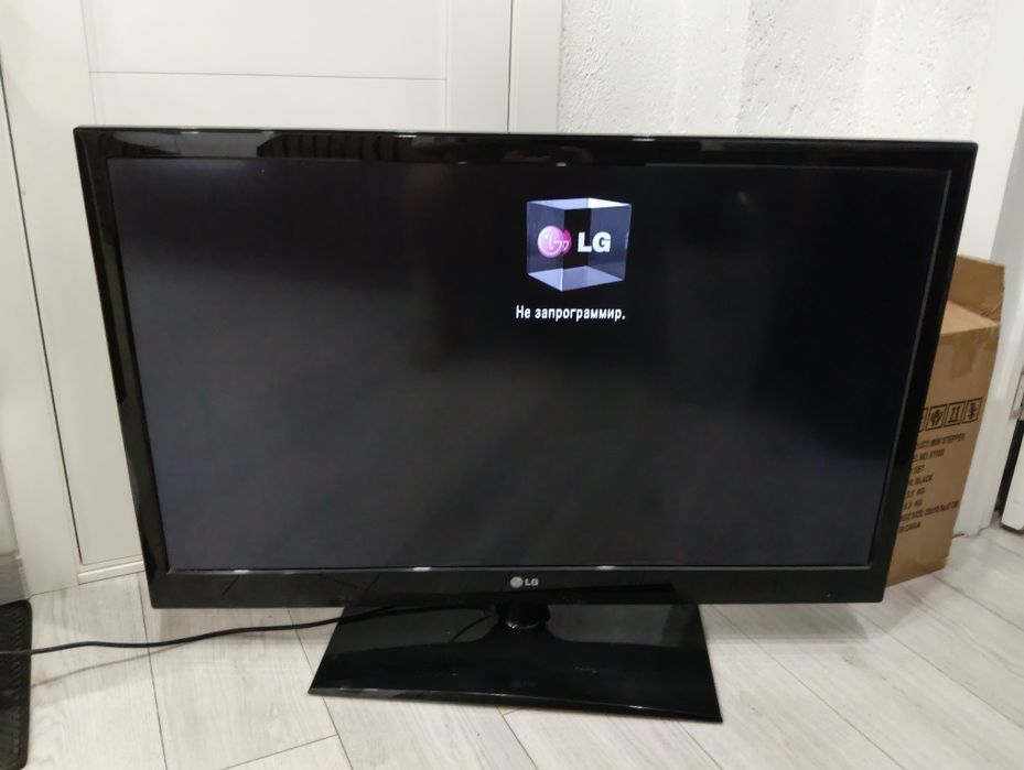 Продам телевизор LG