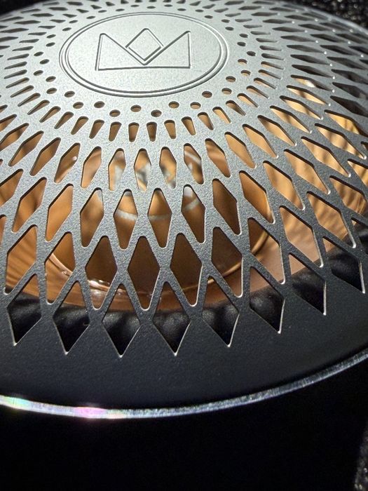 CasuMar CM2.8 Pro динамик серединка