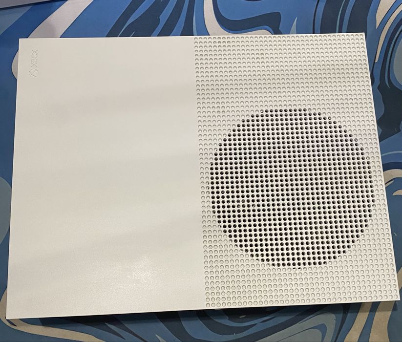 Обменяю xbox one s