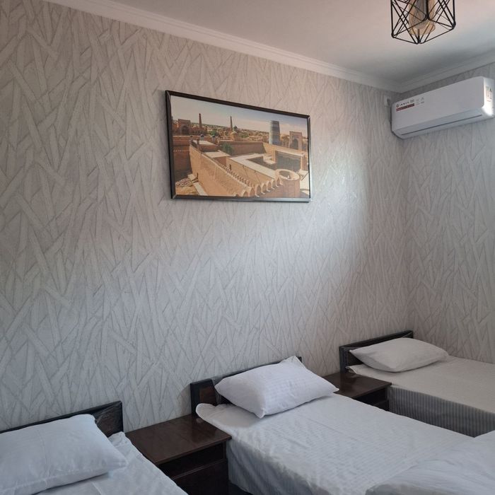 Kunlik Hotel Buxoroda