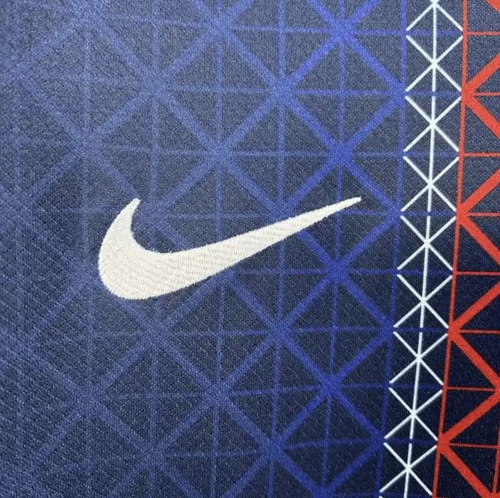 Echipament / Tricou fotbal PSG Paris Saint-Germain (MĂRIMEA M) - Sezon 25/26 (Home), Nou
