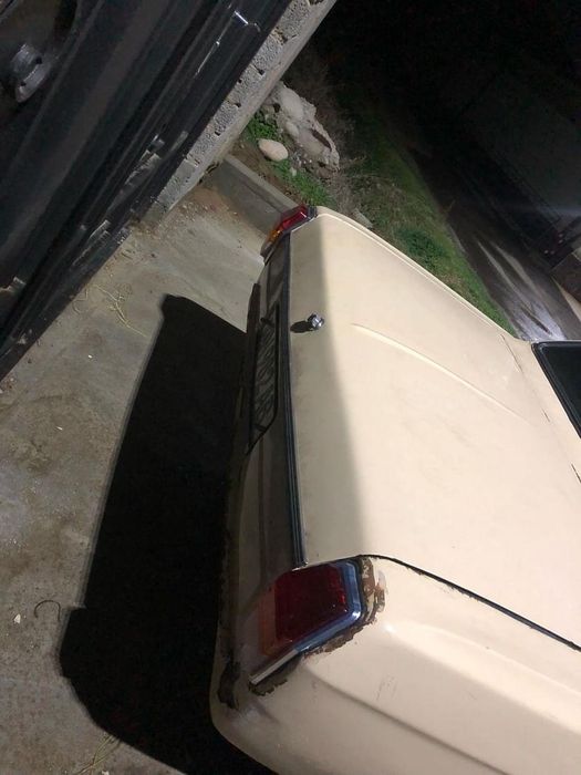 Gaz 24 10 holati yaxwi iwi yoq bagaji bor gazi bor