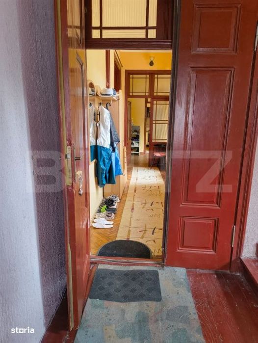 Casa de vanzare, 240 mp, zona Centru