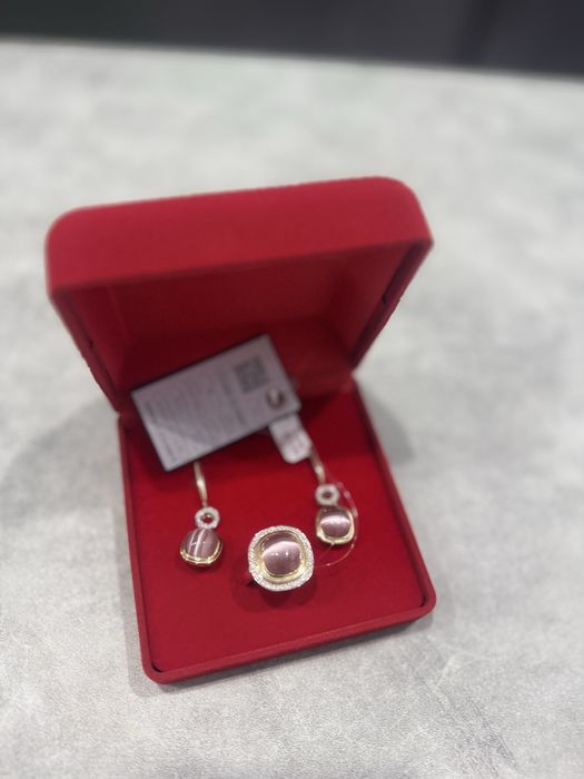 Золотые украшения