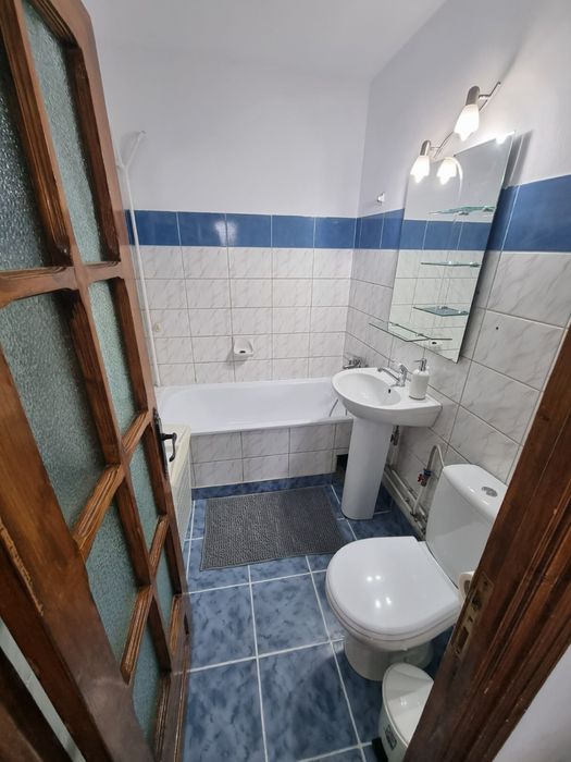 Inchiriez apartament doua camere zona Tudor Vladimirescu