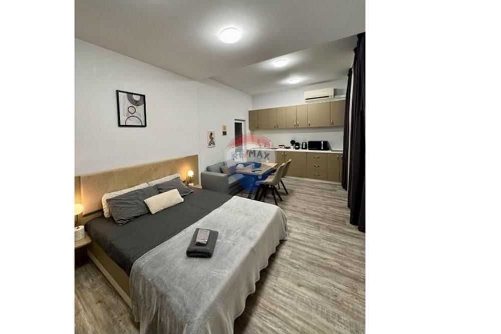 Продава се Многостаен апартамент в Варна, ВИНС - 125 кв.м за 2400 €/кв.м - Снимка #21