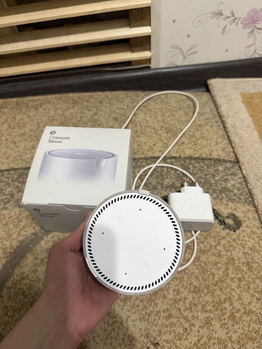 Умная колонка станиция мини , Алиса.