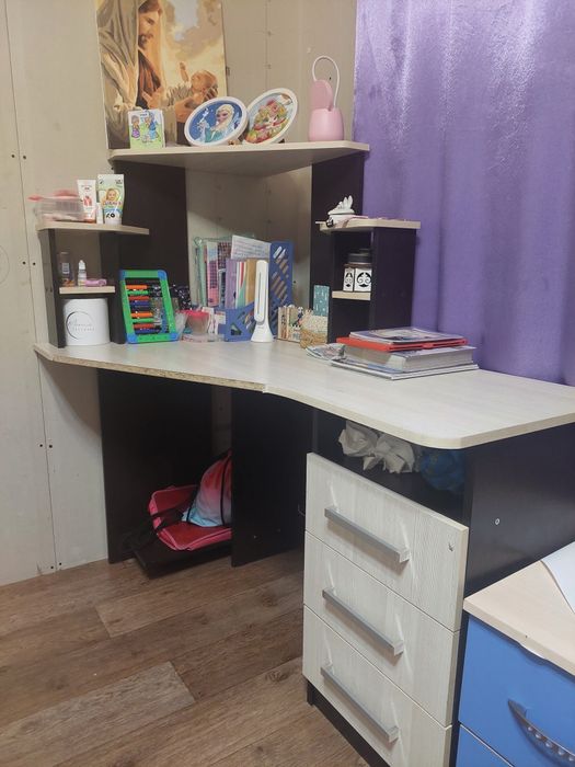 Стол компьютерный угловой