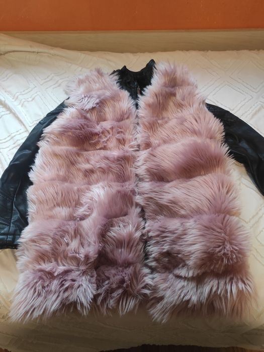 Кожено яке и пухкаво елече