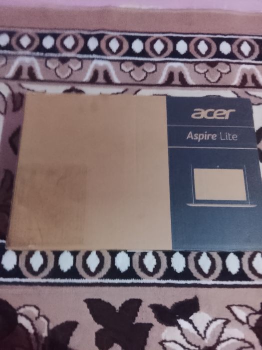 Acer Aspire Lite