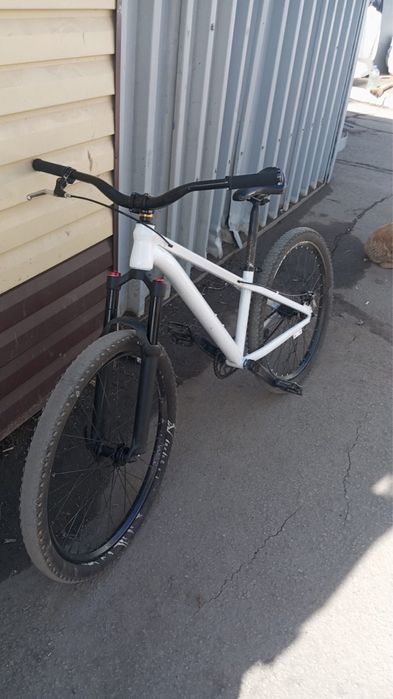 Продам велик Дерт