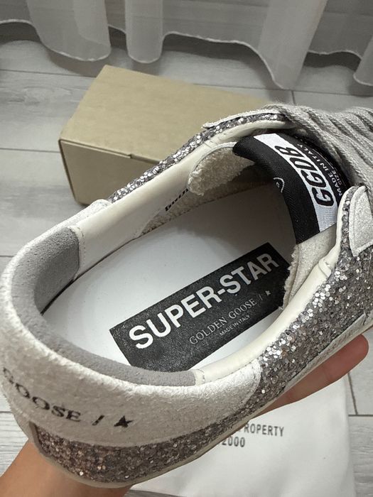 Golden Goose cu sclipici