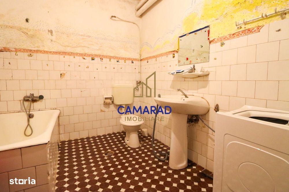 Apartament in vila sau toata vila - vanzare - Cartierul Armenesc  Univ