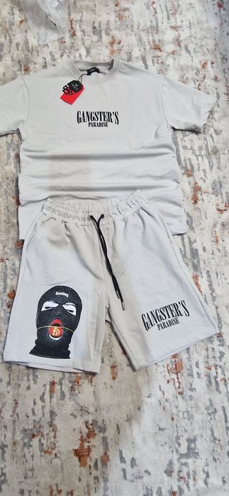 Compleu barbati marumi multiple