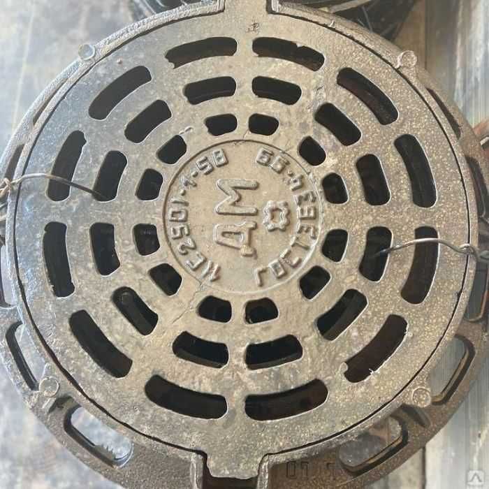 Люк дождеприемный чугунный