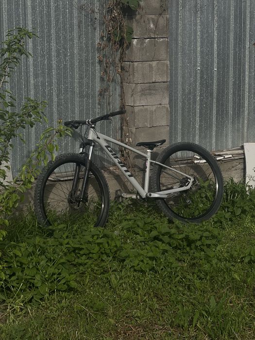 В продаже giant talon 2 (2022)