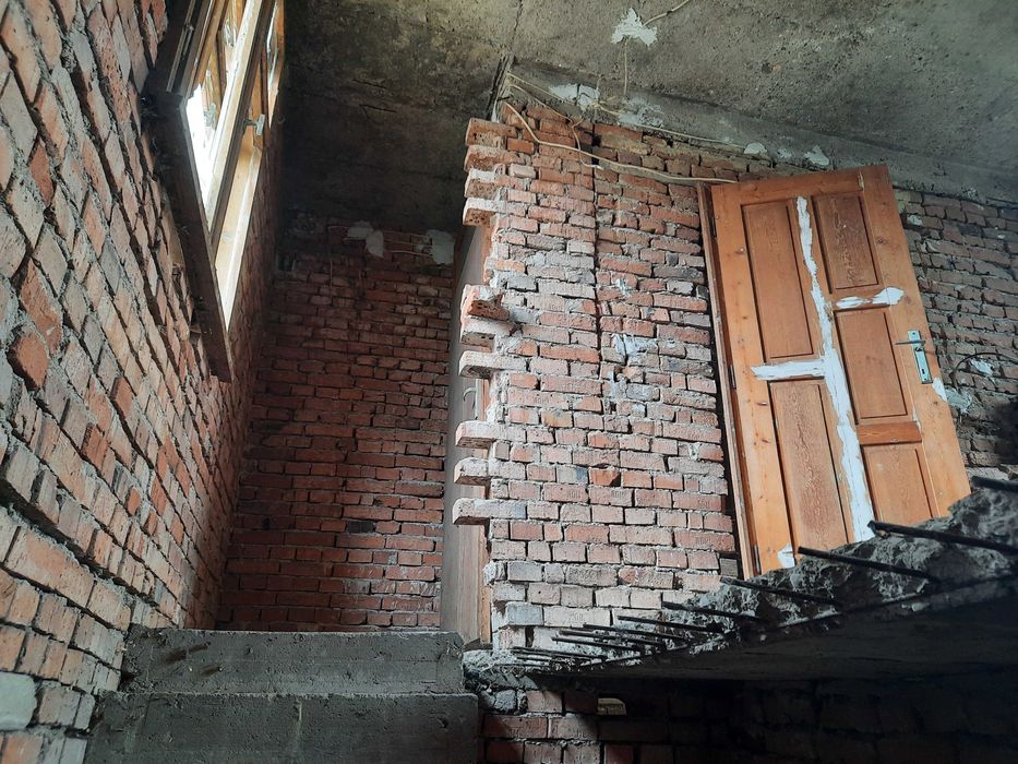 Продава се Къща в Лом - 210 кв.м за 170 €/кв.м - Снимка #6