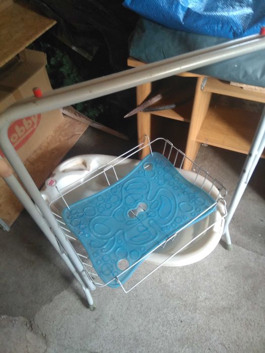 Бебешко корито със стойка