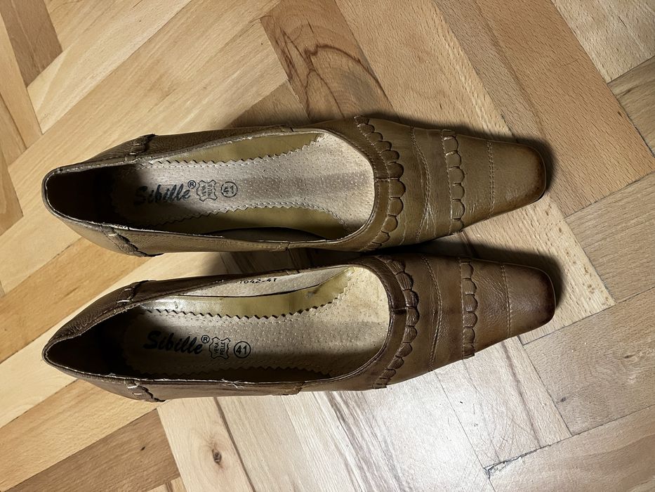 Токчета от естествена кожа