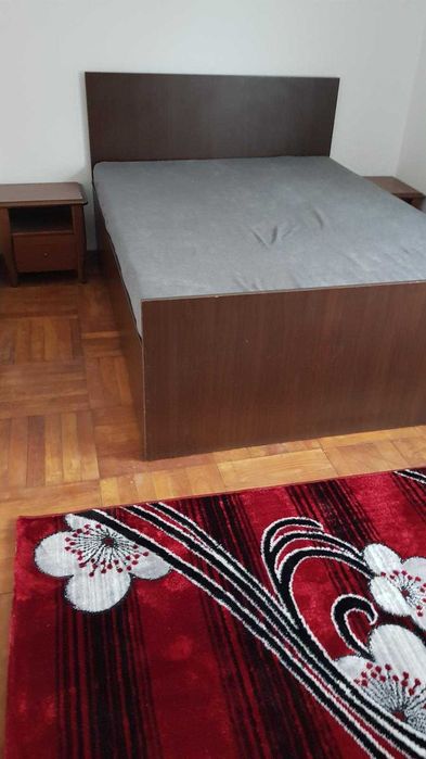 apartament de inchiriat 2camere sup.58mp sufragerie.dormitor baie bucatarie hol toate dotarile. aradul nou aproape de market tranvai .parter