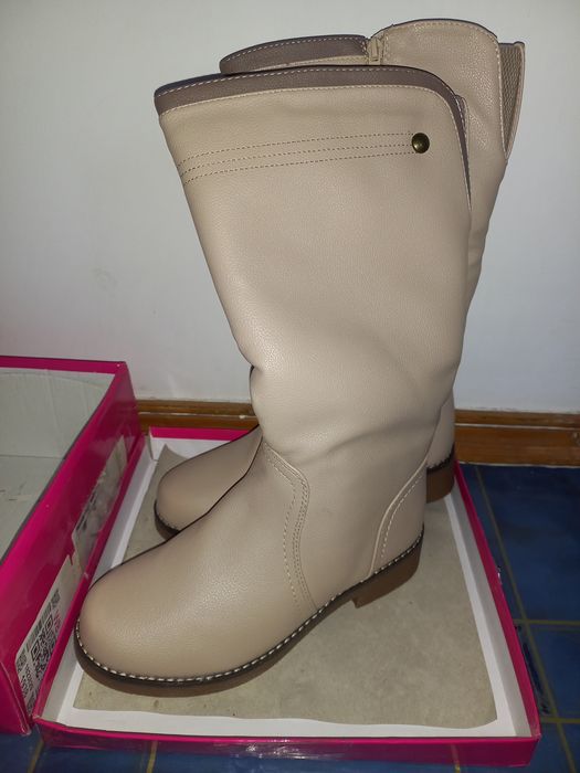 Сапоги зимние продаю