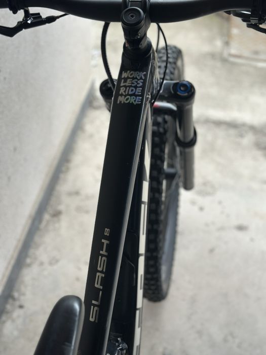 Trek Slash 8 2022