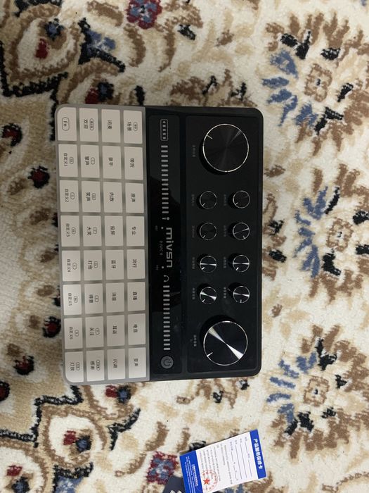 Аудиокарта с микрофоном