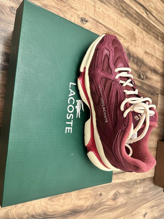 Чисто нови Lacoste
