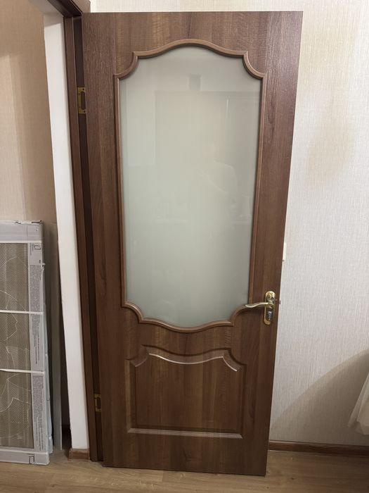 Продам двери под дерево