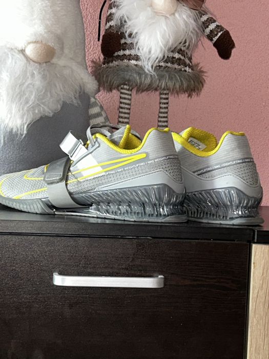 Щангети Nike размер US10