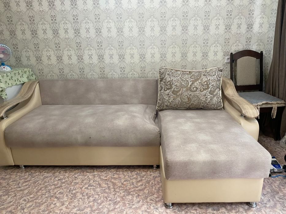 Продам диван б/у