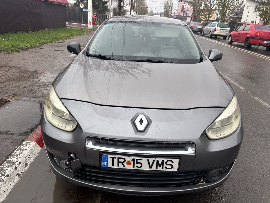 Bara fata renault fluence 2011