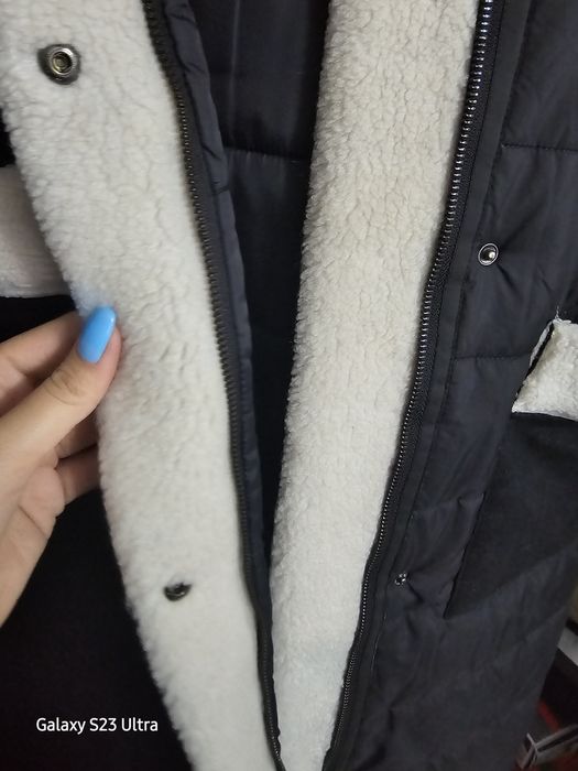 Продам зимнюю куртку